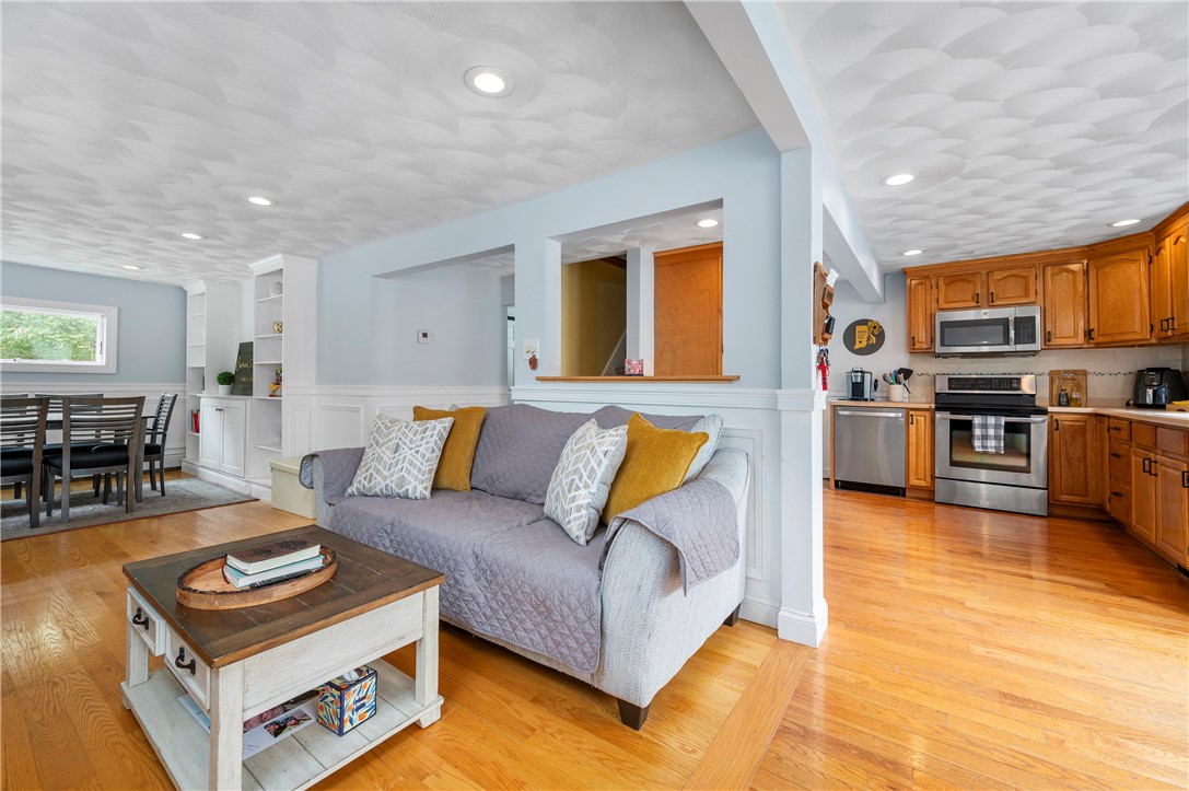 5 Harding Street Coventry, RI 02816 - Photo 10 of 33 Gallery Image 10
