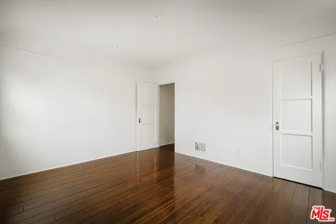 $1,995,000 | 844 South Curson Avenue, Los Angeles, CA 90036