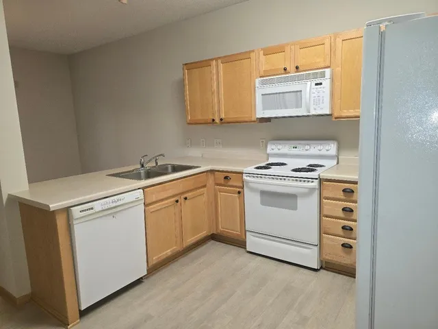 $299,900 | 6508 Merrimac Lane North, Maple Grove, MN 55311