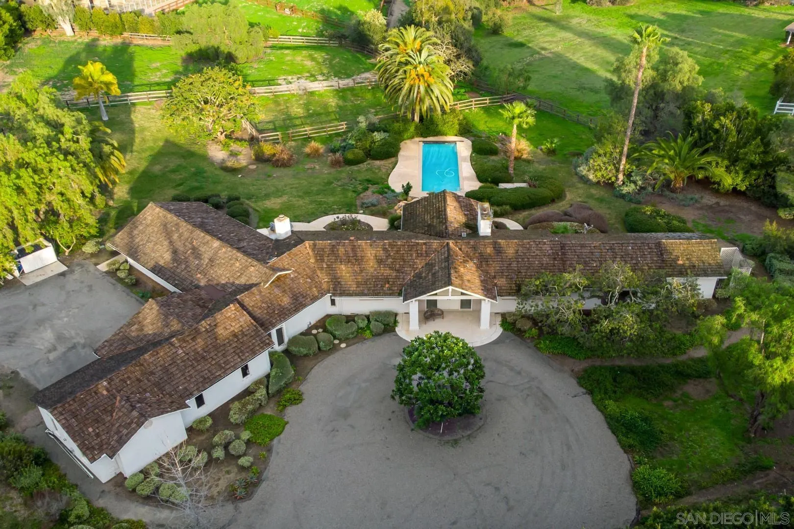 6531 Lago Lindo Rancho Santa Fe, CA 92067 - Photo 42 of 53 a picture of street view with sitting space