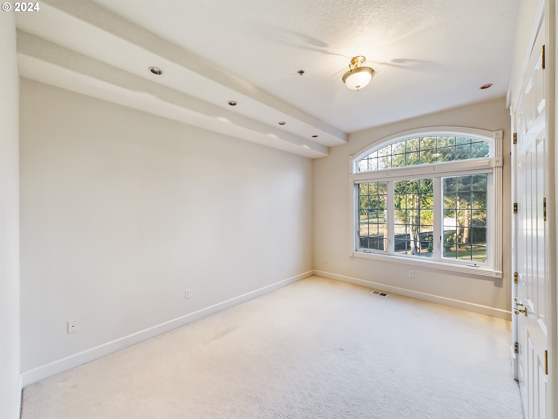 20417 Southwest Inglis Drive Beaverton, OR 97007 - Photo 34 of 45