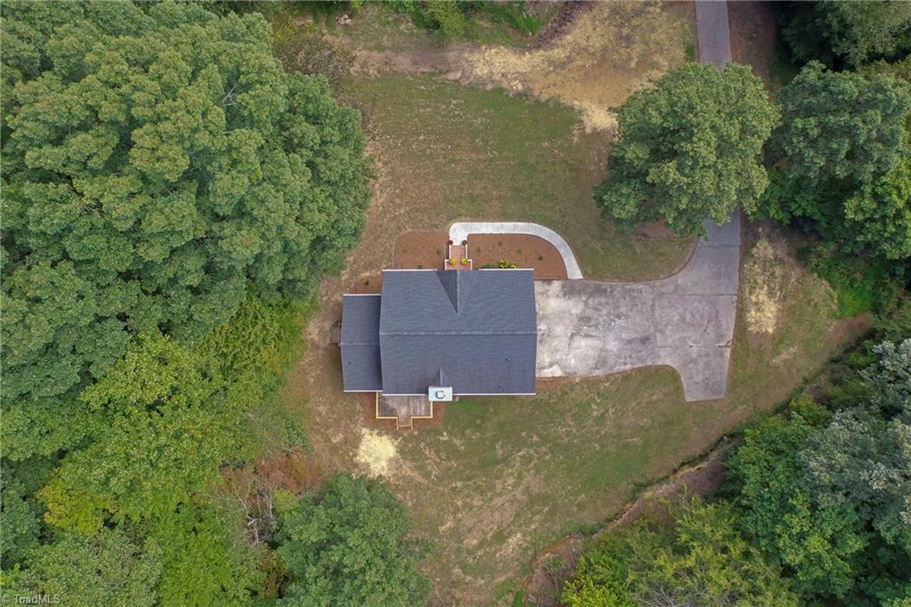 183 Bentbrook Drive Advance, NC 27006 - Photo 5 of 50