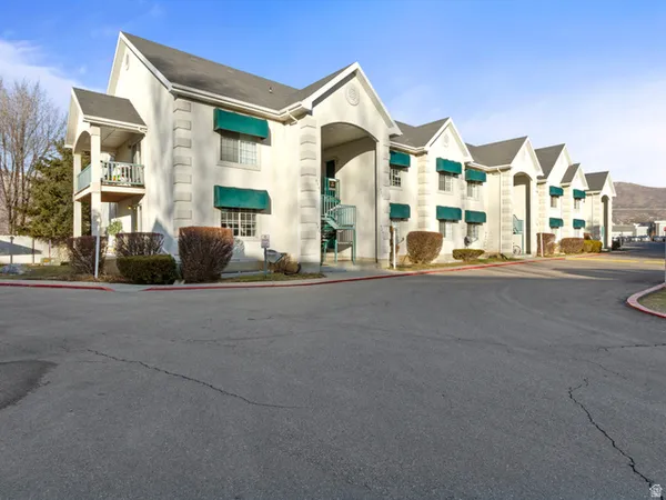 $355,000 | 682 West 1870th North, Unit 11, Orem, UT 84057