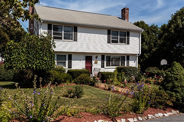 151 College Farm Road Waltham, MA 02451 - Photo 1 of 22 Gallery Image 1