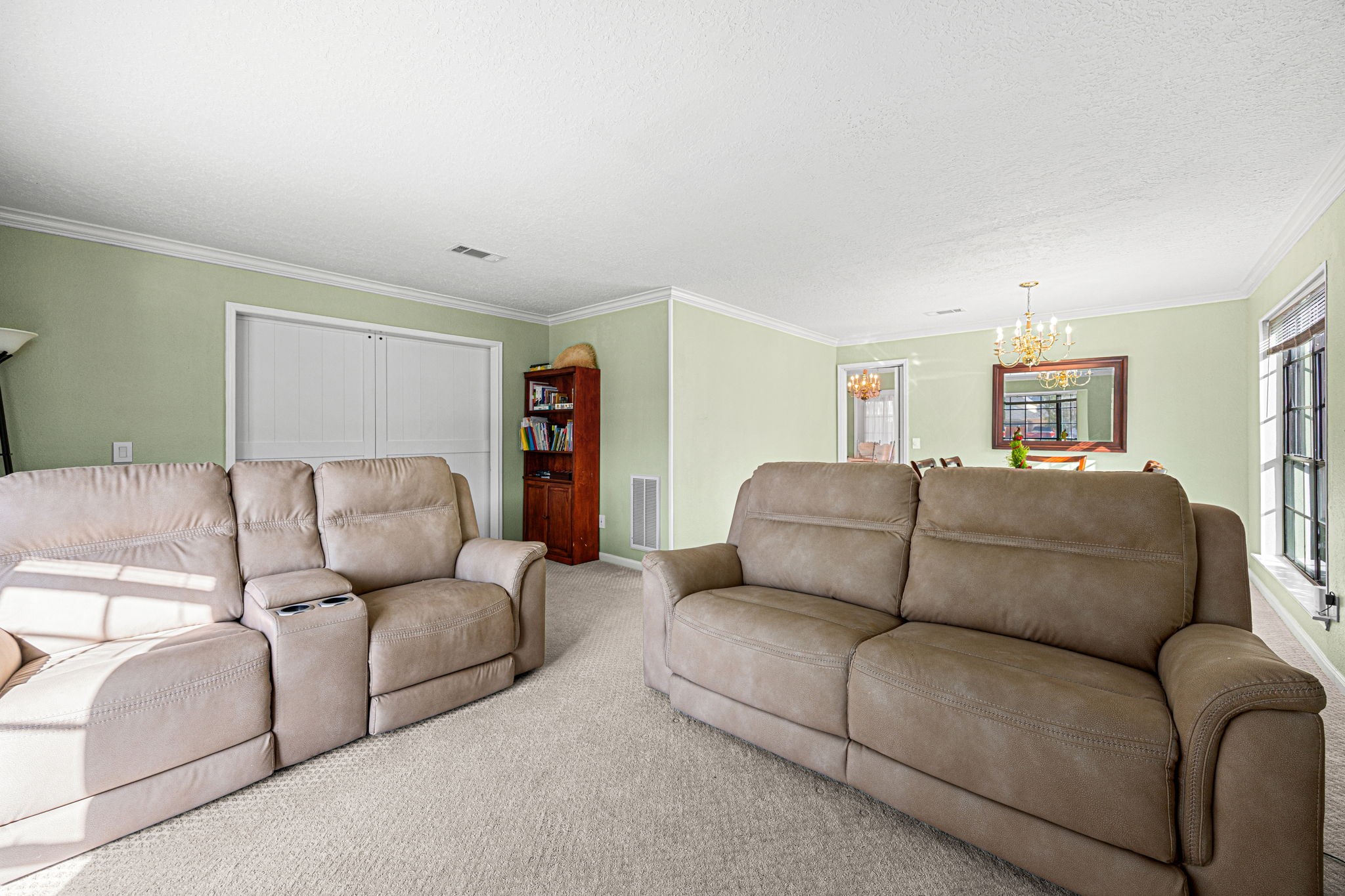 3402 Deeds Road Houston, TX 77084 - Photo 22 of 35 a living room with furniture and a couch