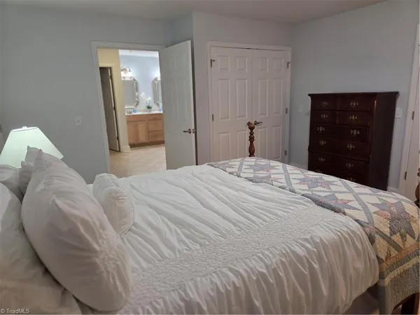$2,400 | 109 Hice Avenue, West Jefferson, NC 28694
