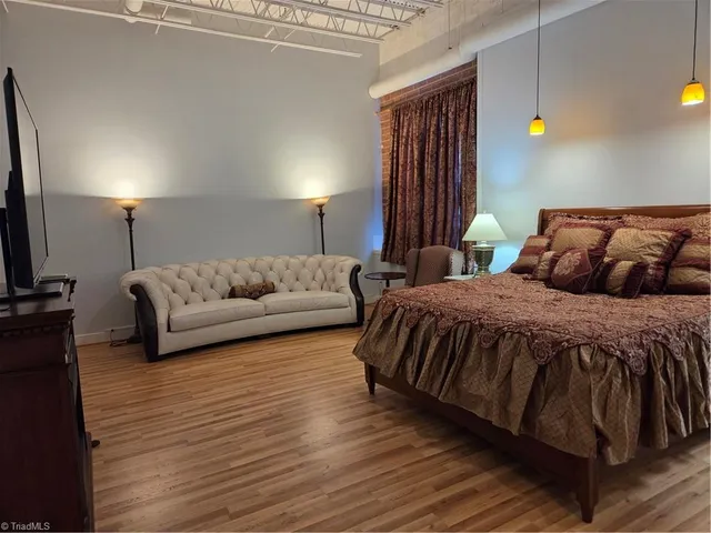 $2,400 | 109 Hice Avenue, West Jefferson, NC 28694