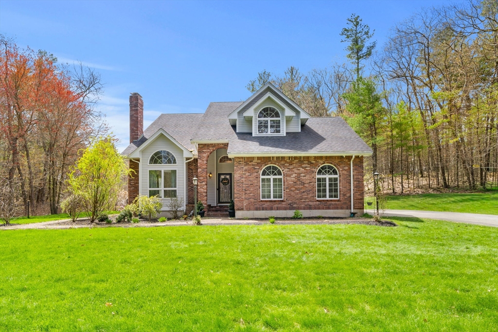 6 Foster Street Boxford, MA 01921 - Photo 1 of 19 Gallery Image 1