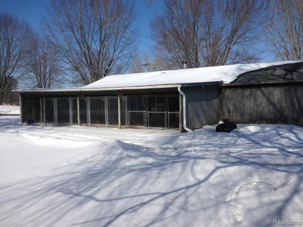 2715 Cohoctah Road Fowlerville, MI 48836 - Photo 15 of 16 Gallery Image 15
