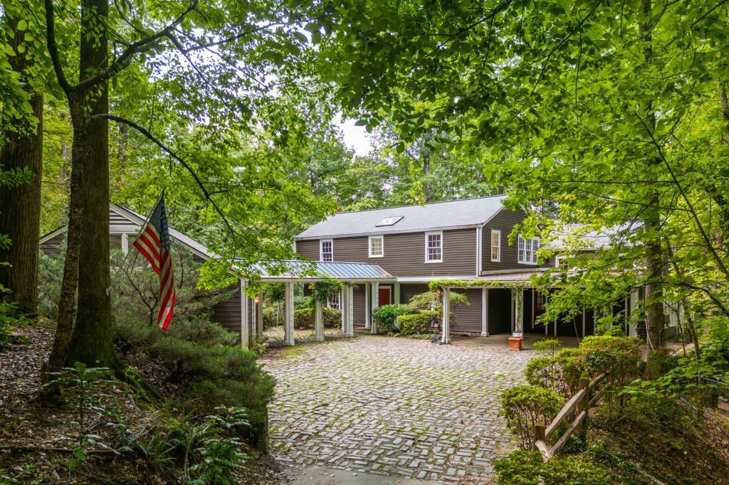 4765 Jett Road Atlanta, GA 30327 - Photo 1 of 1 Gallery Image 1