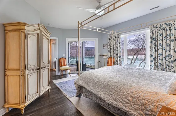 $695,000 | 20 Tuscarora Street, Unit 3, Lewiston, NY 14092