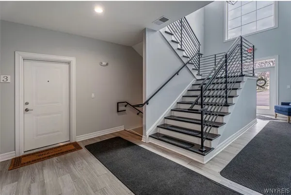 $695,000 | 20 Tuscarora Street, Unit 3, Lewiston, NY 14092