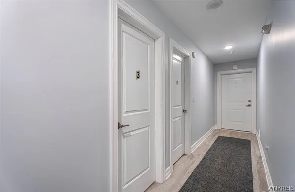 $695,000 | 20 Tuscarora Street, Unit 3, Lewiston, NY 14092