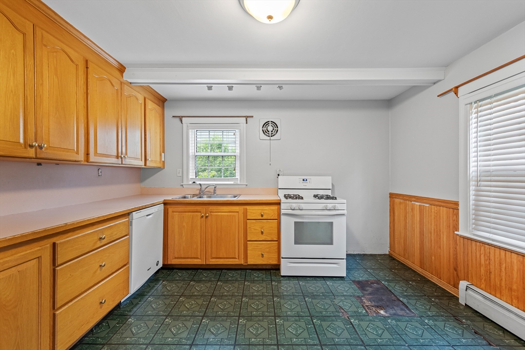 9 Auburn Road Beverly, MA 01915 - Photo 15 of 25