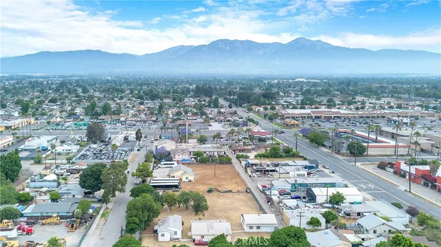 $855,000 | 141 South Cypress Avenue, Ontario, CA 91762