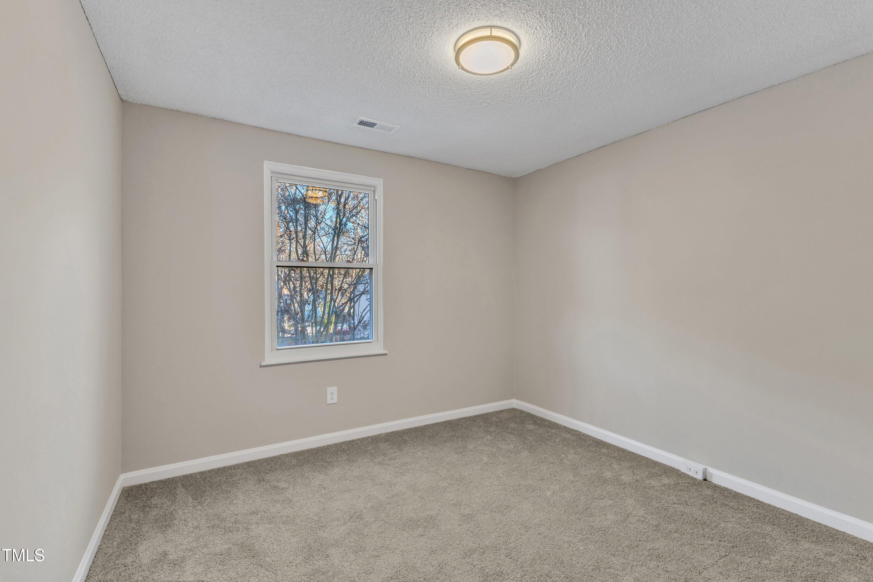 7823 Stephanie Lane Raleigh, NC 27615 - Photo 34 of 41 39-7823 Stephanie-38