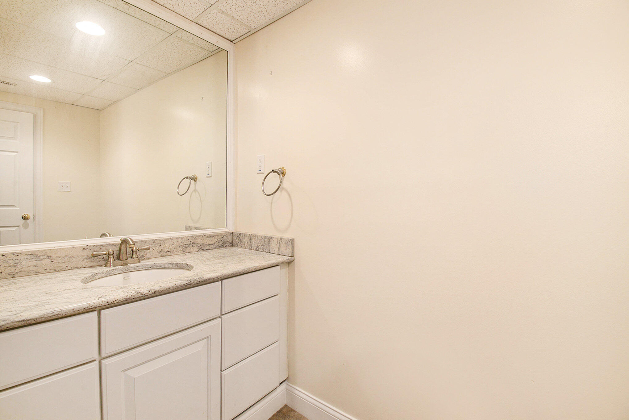 1828 North Walmont Road Jackson, MI 49203 - Photo 21 of 41 030__ndp5017