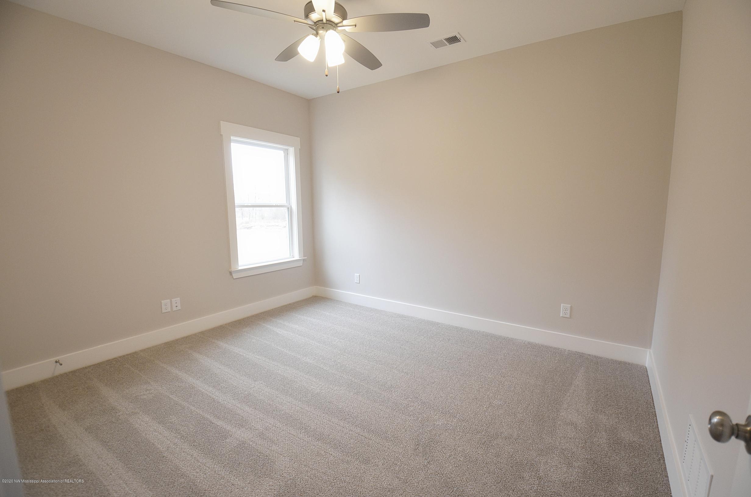 14596 Hidden Loop Byhalia, MS 38611 - Photo 22 of 31 Bedroom 2