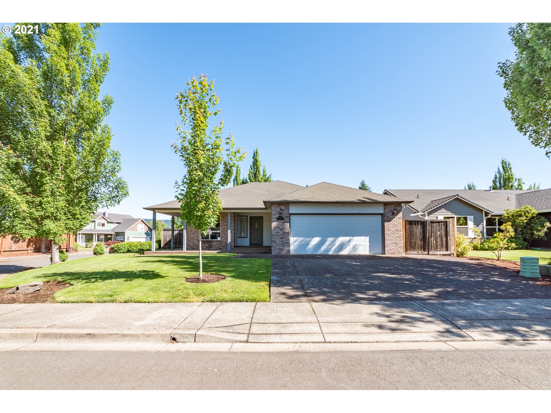 3472 Watermark Drive Springfield, OR 97477 - Photo 1 of 32 Gallery Image 1