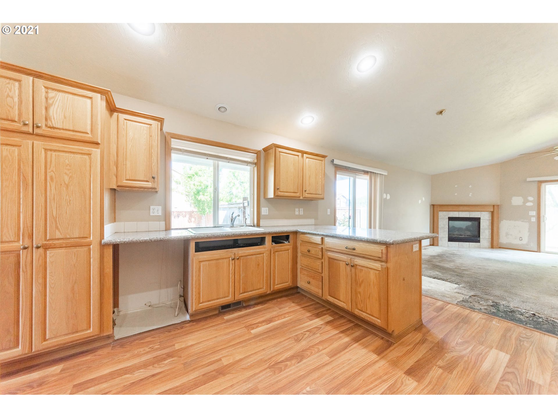 3472 Watermark Drive Springfield, OR 97477 - Photo 14 of 32 Gallery Image 14