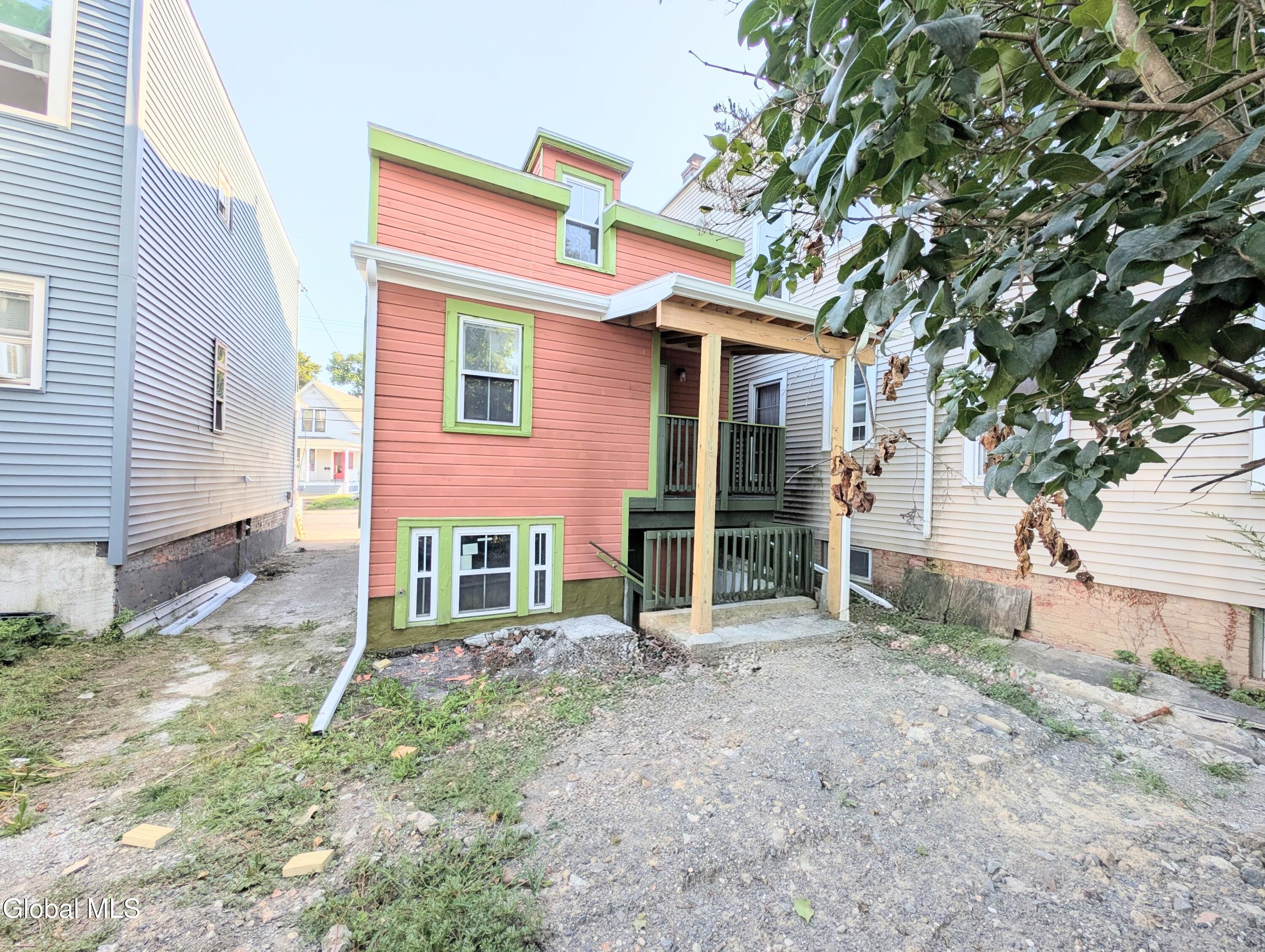 227 Second Avenue Albany, NY 12209 - Photo 15 of 19 rear view