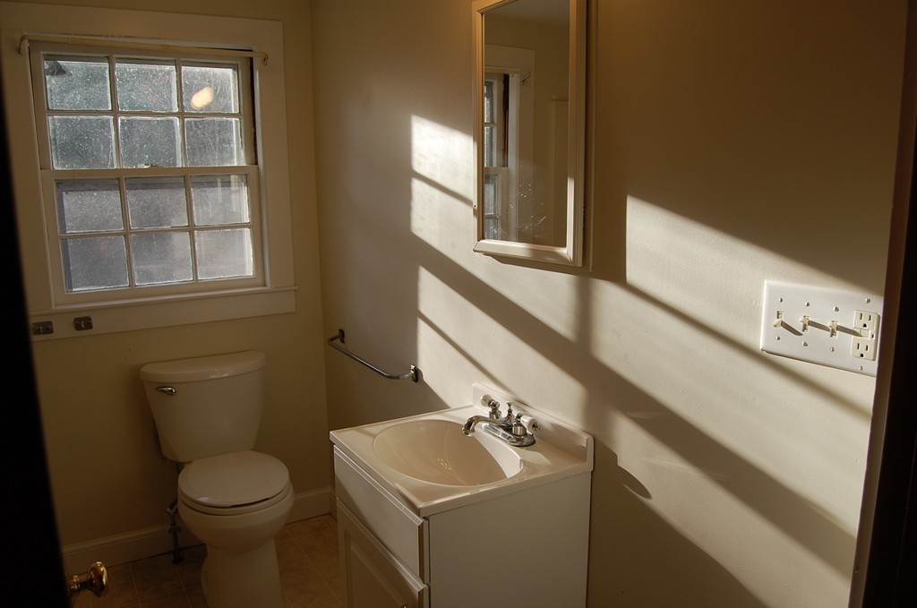 89 Palmer Road Plympton, MA 02367 - Photo 15 of 26 Gallery Image 15