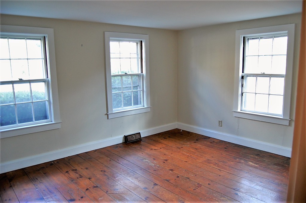 89 Palmer Road Plympton, MA 02367 - Photo 17 of 26 Gallery Image 17