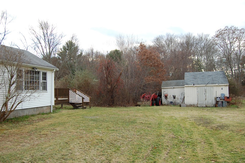89 Palmer Road Plympton, MA 02367 - Photo 3 of 26 Gallery Image 3