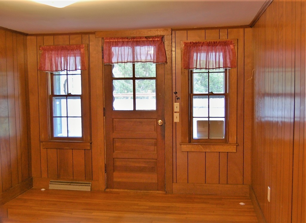 89 Palmer Road Plympton, MA 02367 - Photo 9 of 26 Gallery Image 9