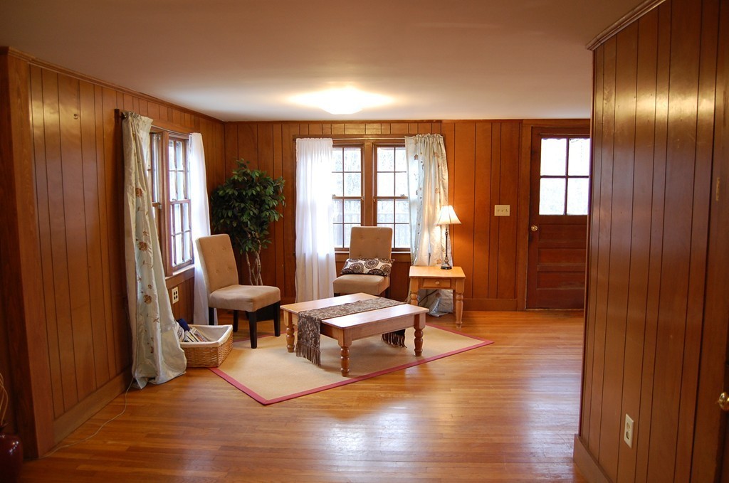 89 Palmer Road Plympton, MA 02367 - Photo 10 of 26 Gallery Image 10
