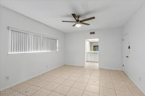 $1,995 | 6165 South Mirror Lake Drive, Unit 103, Sebastian, FL 32958