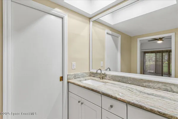 $1,995 | 6165 South Mirror Lake Drive, Unit 103, Sebastian, FL 32958