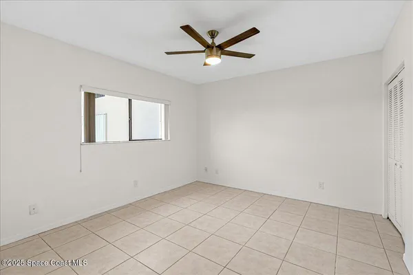 $1,995 | 6165 South Mirror Lake Drive, Unit 103, Sebastian, FL 32958