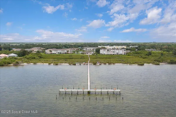 $1,995 | 6165 South Mirror Lake Drive, Unit 103, Sebastian, FL 32958