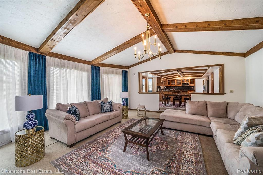 873 North Adams Road Rochester Hills, MI 48309 - Photo 17 of 37