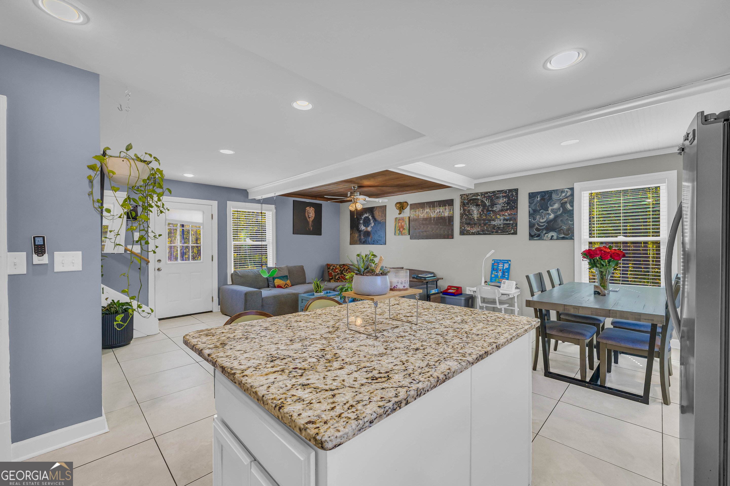 1060 Sewell Church Road Mansfield, GA 30055 - Photo 2 of 47