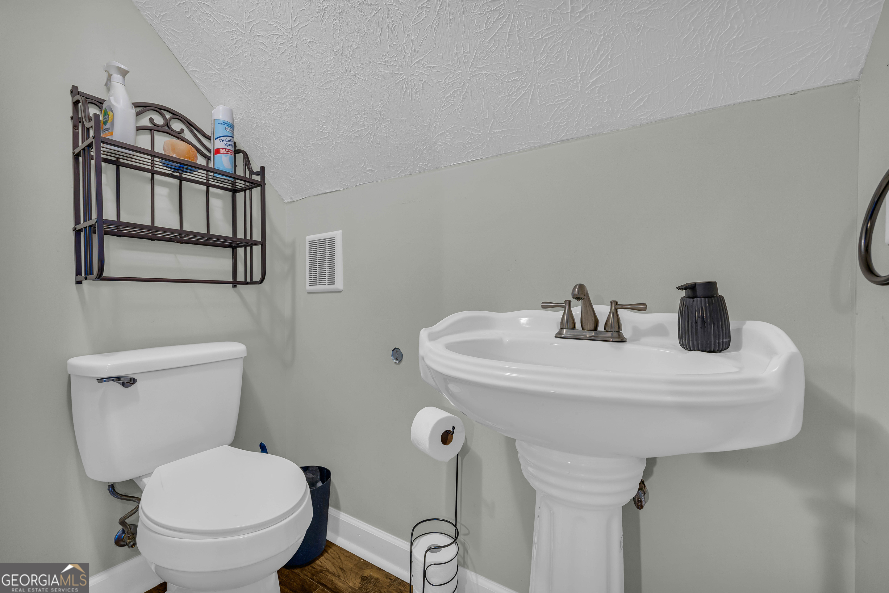 1060 Sewell Church Road Mansfield, GA 30055 - Photo 22 of 47