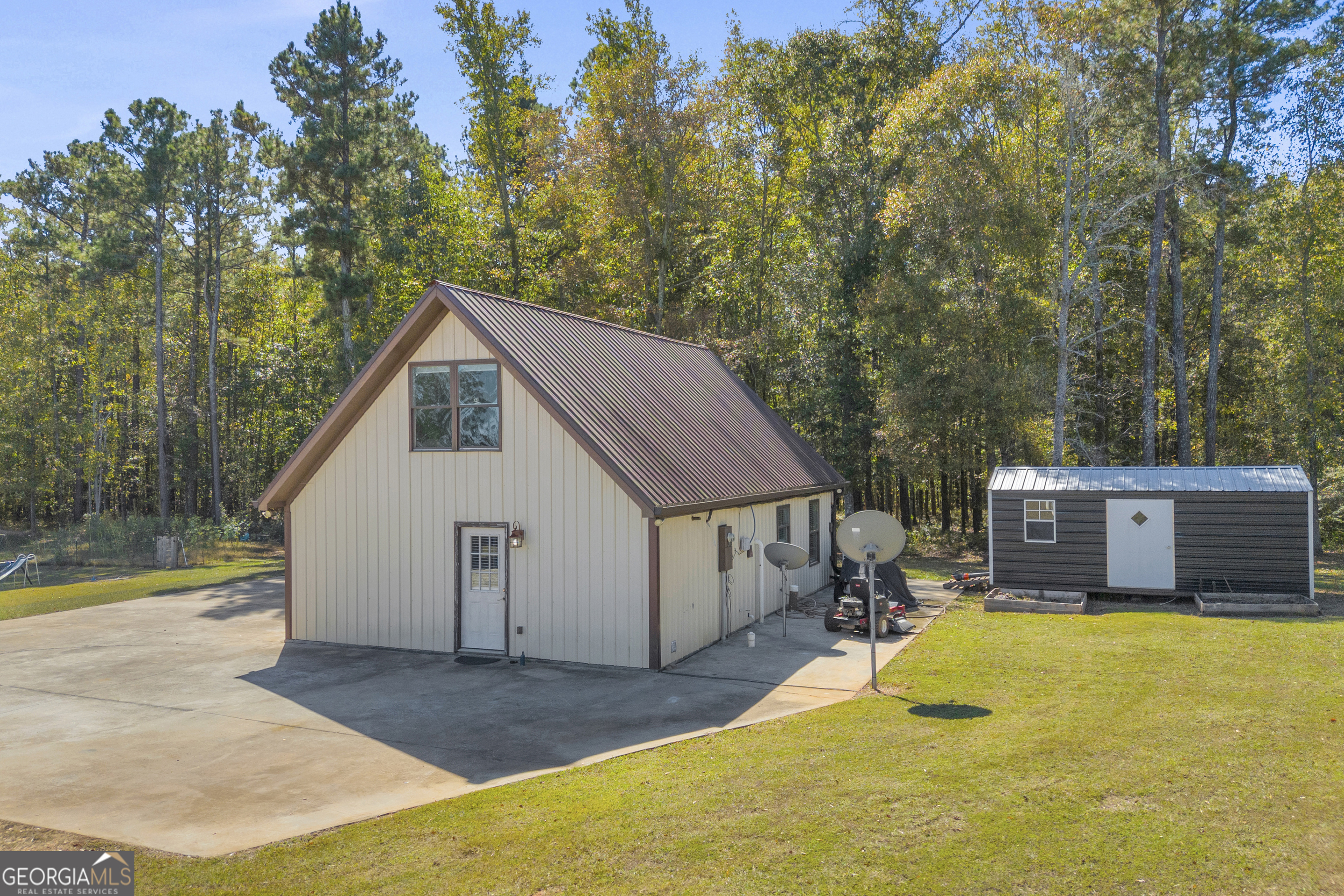 1060 Sewell Church Road Mansfield, GA 30055 - Photo 31 of 47