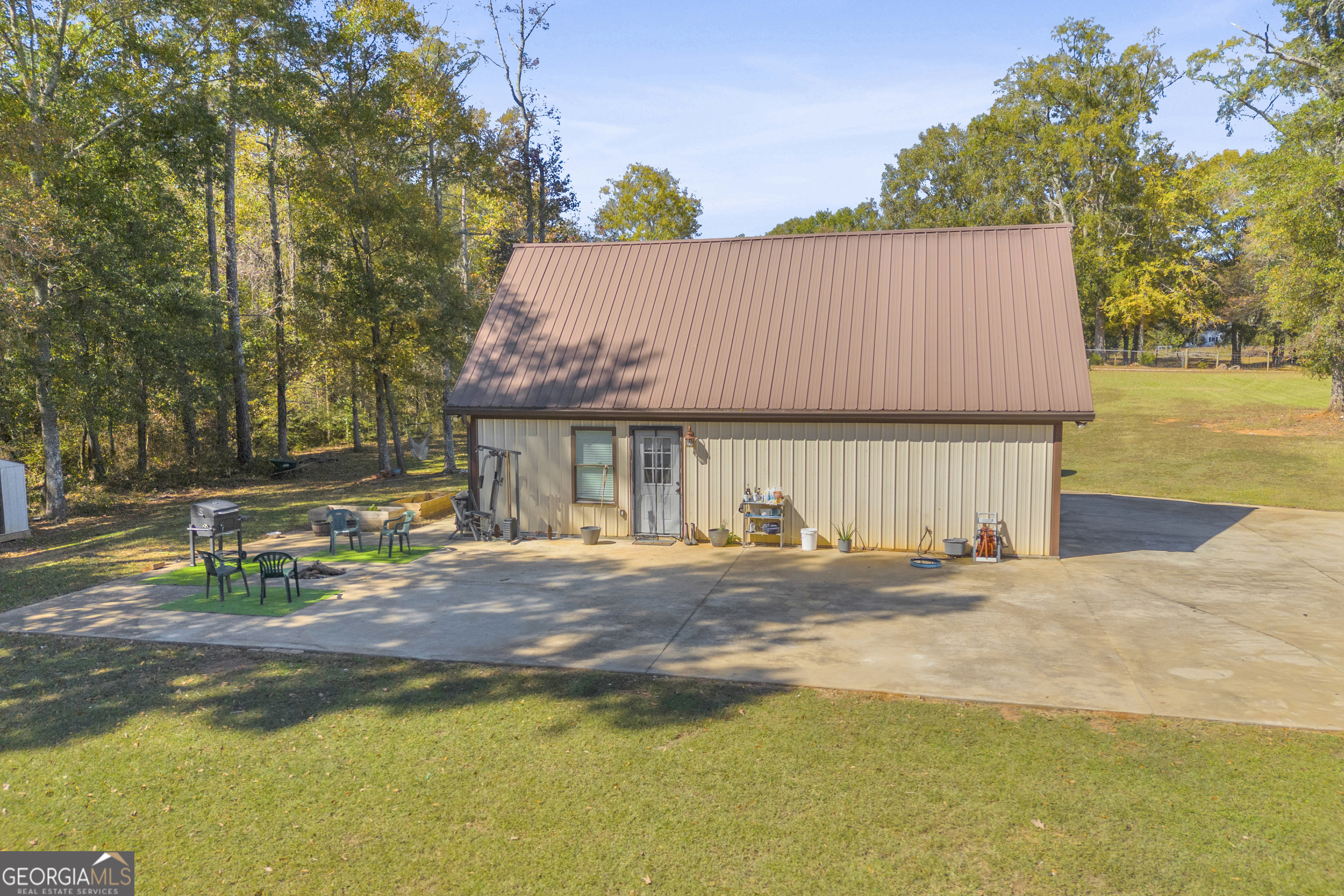 1060 Sewell Church Road Mansfield, GA 30055 - Photo 35 of 47