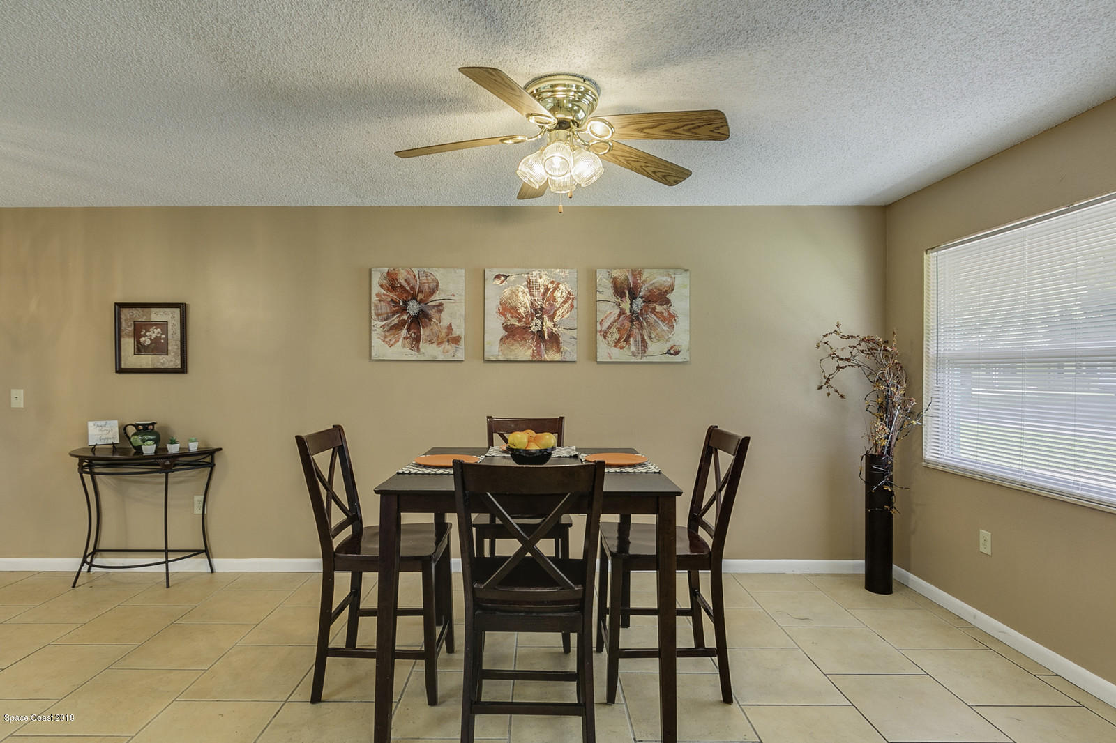 141 Virginia Road West Melbourne, FL 32904 - Photo 4 of 34 Dining Room
