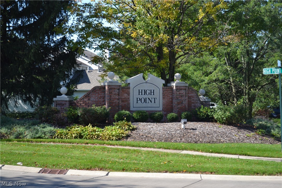 17399 Drake Road Strongsville, OH 44136 - Photo 10 of 13 Gallery Image 10