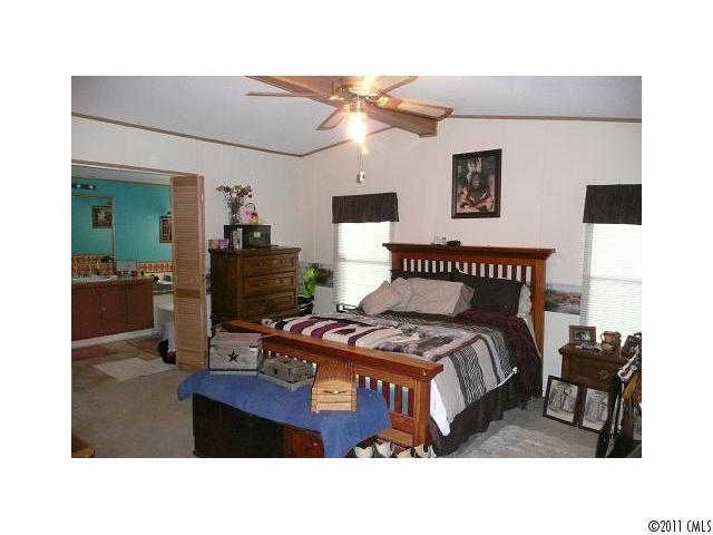 2225 Needmore Road Woodleaf, NC 27054 - Photo 9 of 12