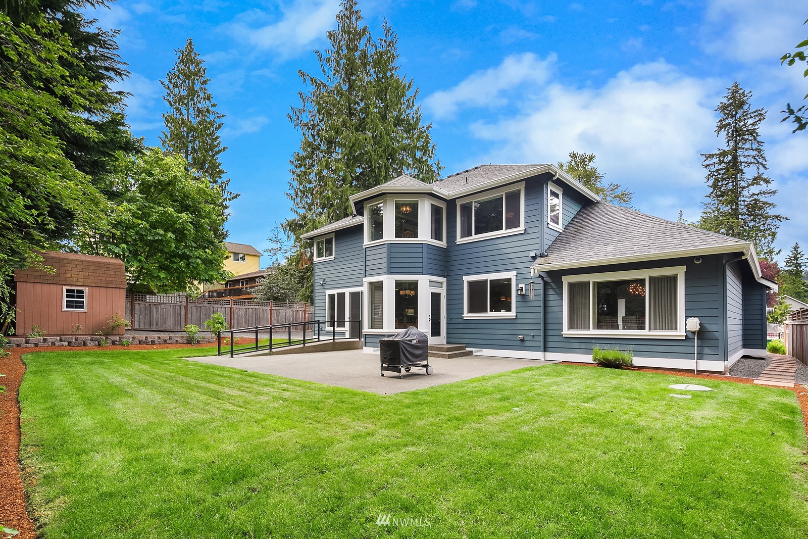 5017 Northeast 24th Street Renton, WA 98059 - Photo 32 of 35 Gallery Image 32