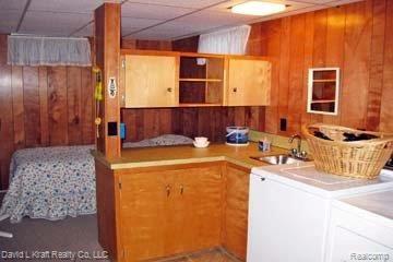 5603 Port Austin Road Caseville, MI 48725 - Photo 11 of 16 5603PtAustinLaundry.jpg