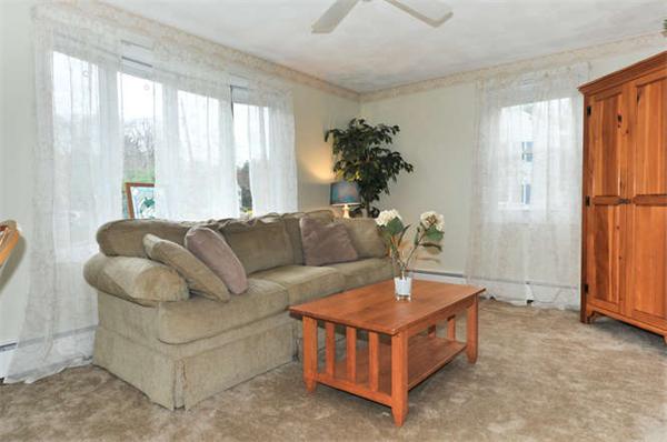23 Ellen Road Burlington, MA 01803 - Photo 6 of 18 Gallery Image 6