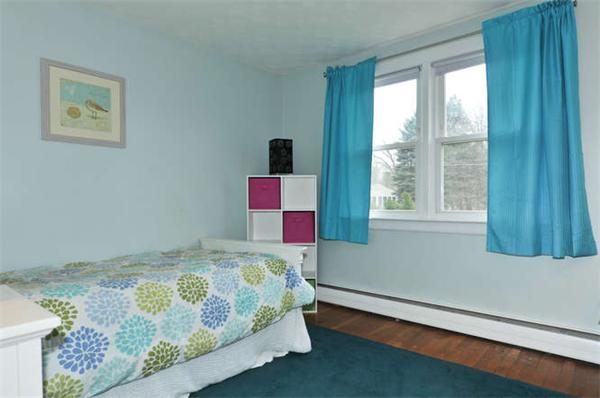 23 Ellen Road Burlington, MA 01803 - Photo 8 of 18 Gallery Image 8