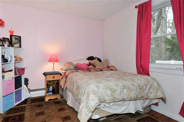 23 Ellen Road Burlington, MA 01803 - Photo 9 of 18 Gallery Image 9