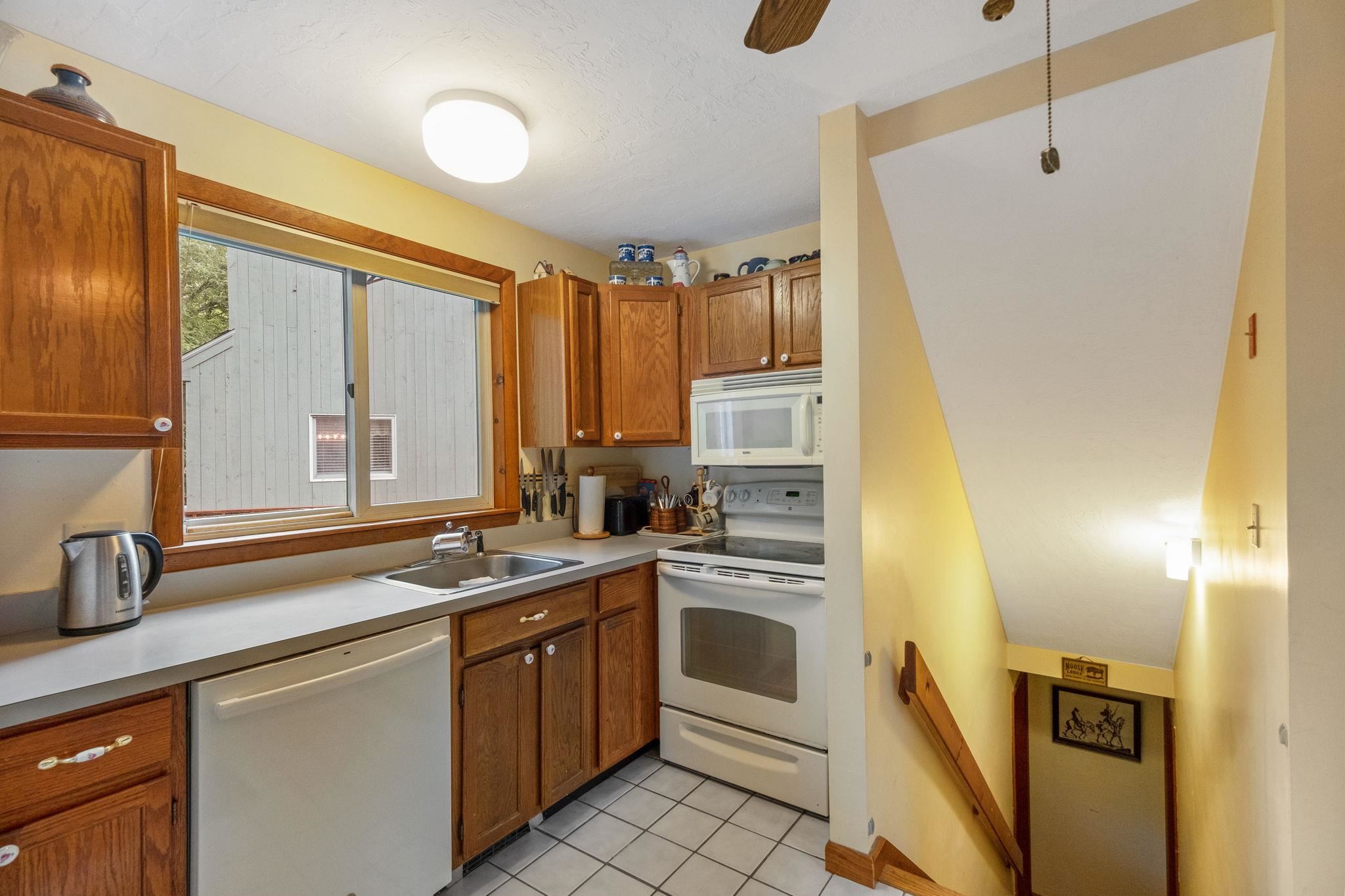 6 Cumberland Road, Unit 19 Gilford, NH 03249 - Photo 35 of 37 Gallery Image 35