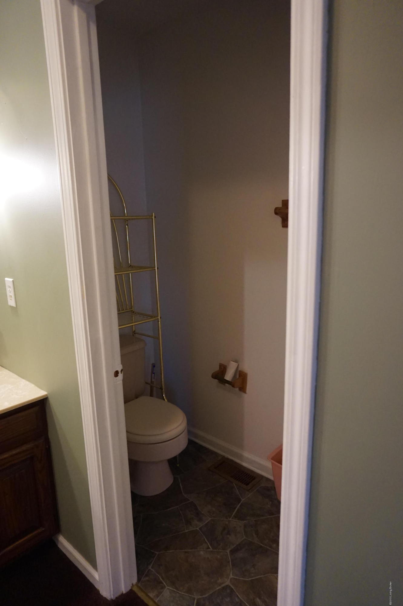 9673 Mt Eden Road Waddy, KY 40076 - Photo 24 of 27 DSC07768