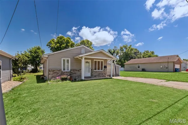 $115,000 | 729 Dugger Street, Bethalto, IL 62010